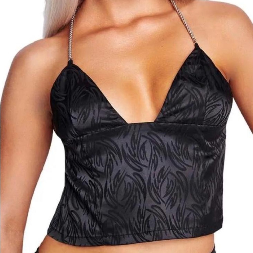 Iamgia black top silver chain